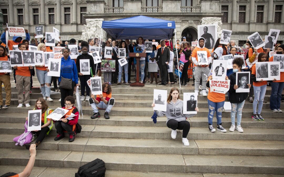 Pennsylvanians Descend on Harrisburg to Demand General Assembly “Do Something” to End Gun Violence